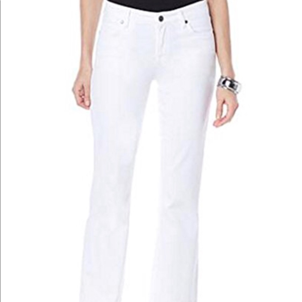 CJ by Cookie Johnson Jeans Worthy Flare